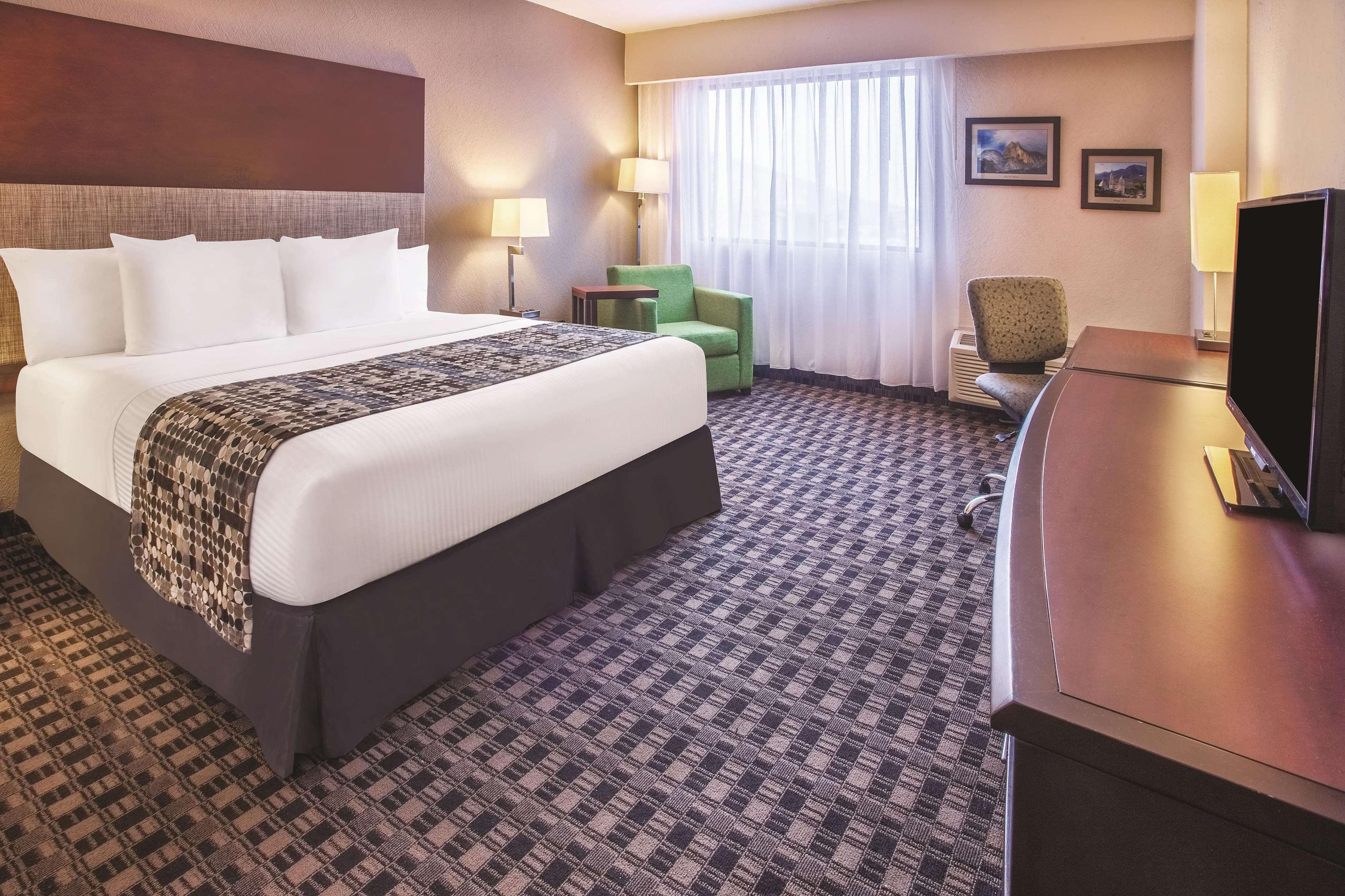 Chn Hotel Monterrey Norte, Trademark Collection By Wyndham Luaran gambar