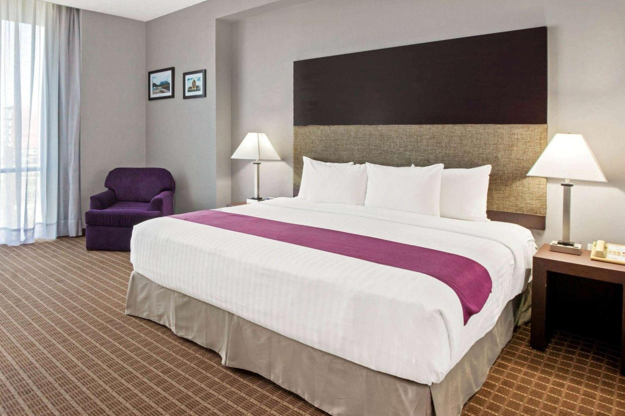 Chn Hotel Monterrey Norte, Trademark Collection By Wyndham Luaran gambar