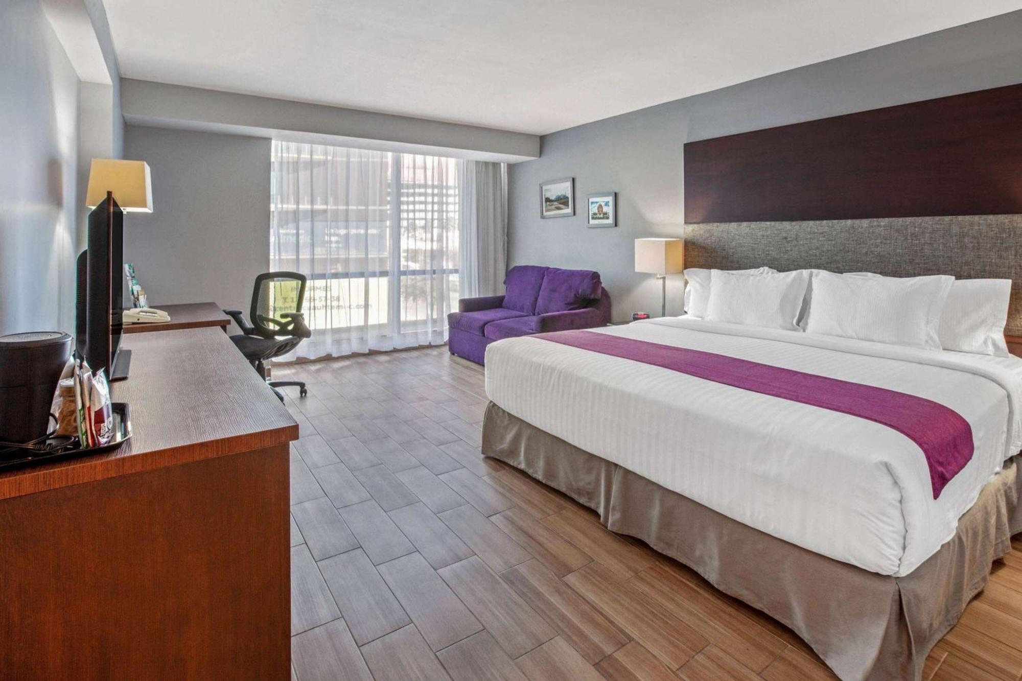 Chn Hotel Monterrey Norte, Trademark Collection By Wyndham Luaran gambar